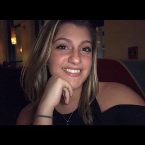 Meet your Posher, Val